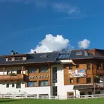- Premium Mountain&garden 4*