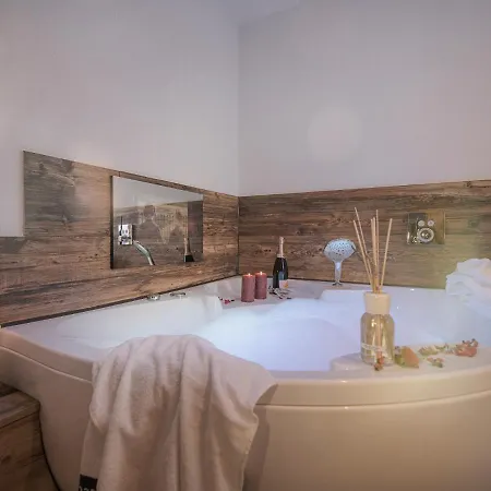 - Premium Mountain&garden Aparthotel 4*