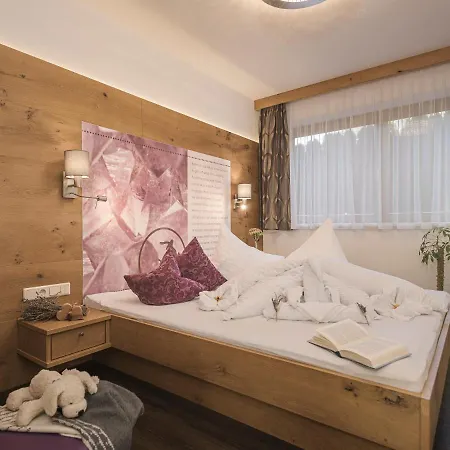 - Premium Mountain&garden 4*