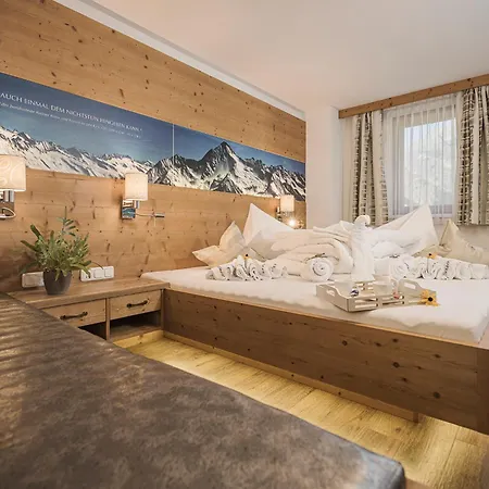 - Premium Mountain&garden 4*