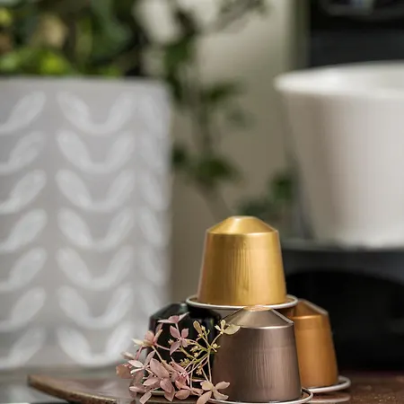 - Premium Mountain&garden