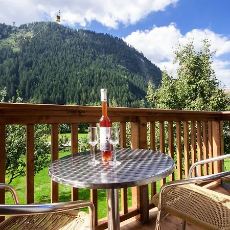 - Premium Mountain&garden Майргофен