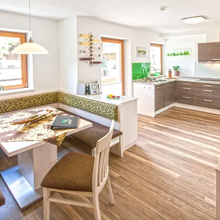 - Premium Mountain&garden 4*