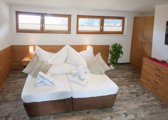 Apart-hotel - Premium Mountain&garden Mayrhofen