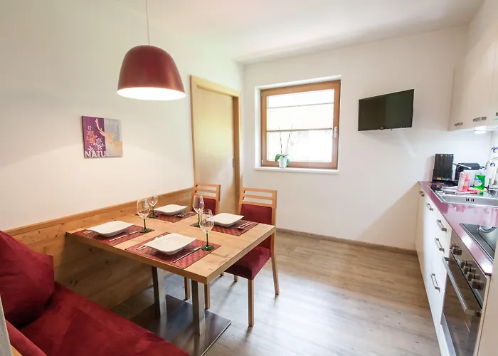 - Premium Mountain&garden