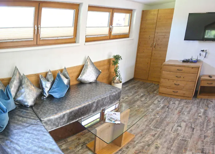 - Premium Mountain&garden 4* Mayrhofen