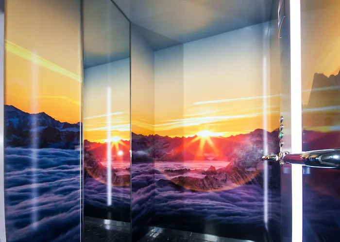 - Premium Mountain&garden