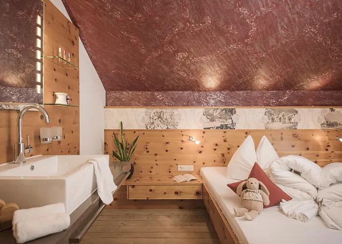 - Premium Mountain&garden