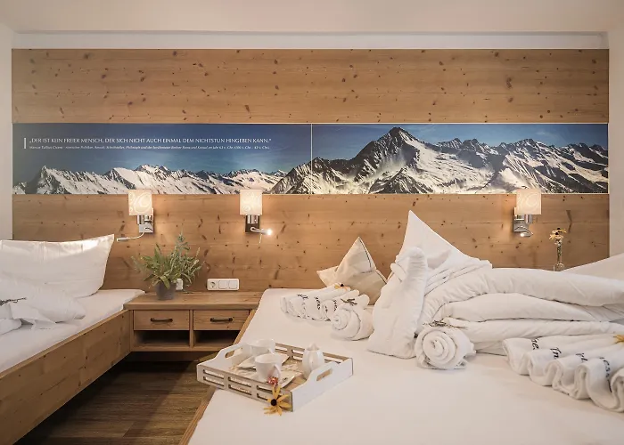 - Premium Mountain&garden