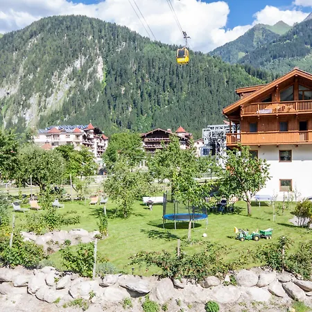 Apart Central Aparthotel Mayrhofen