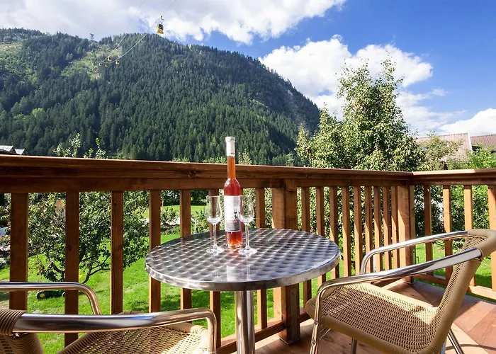 - Premium Mountain&garden Майрхофен