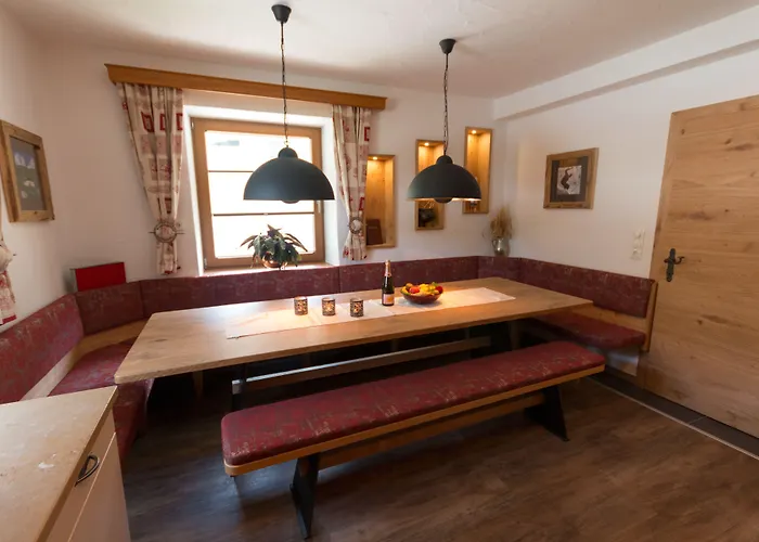 - Premium Mountain&garden Майрхофен